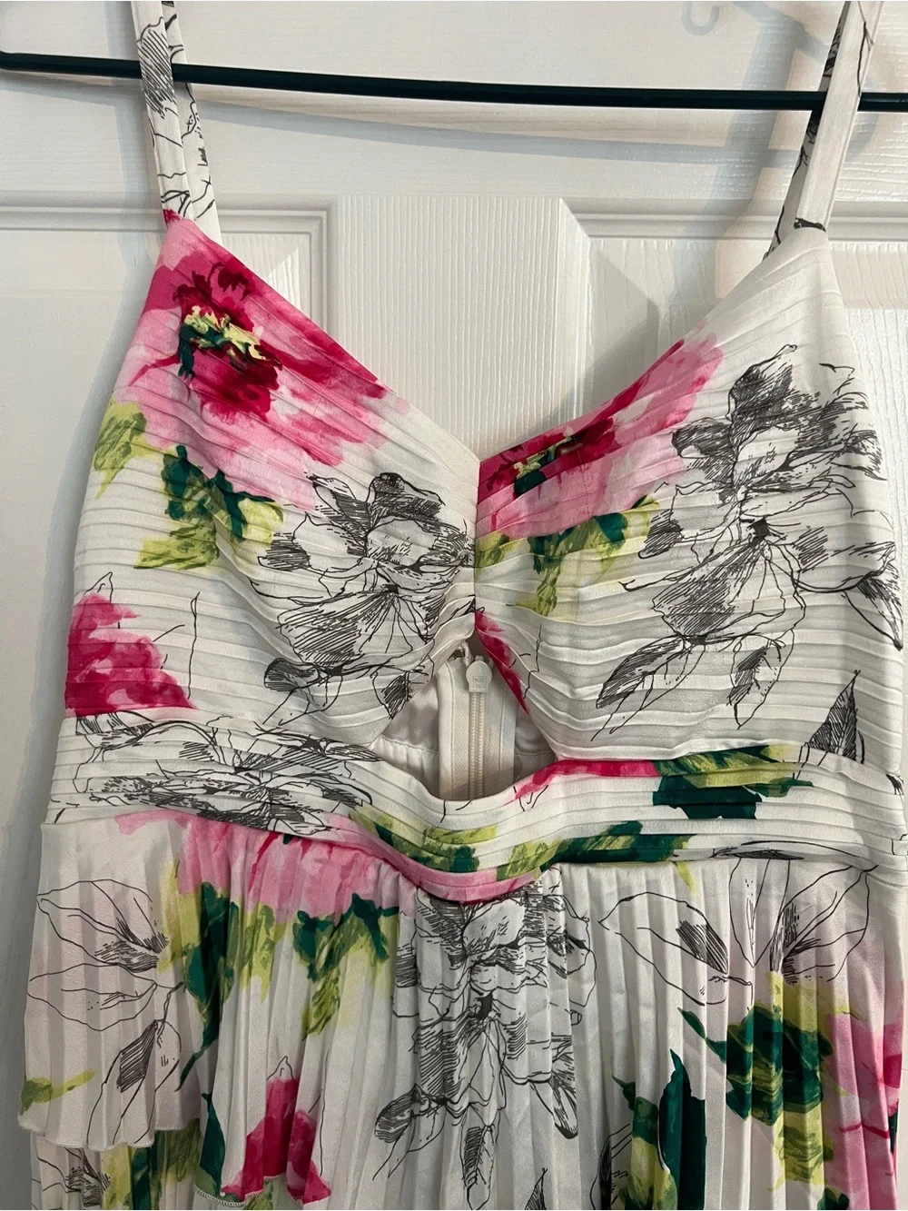 Abercrombie & Fitch Giselle Floral Pleated Tiered Maxi Dress Large NWT